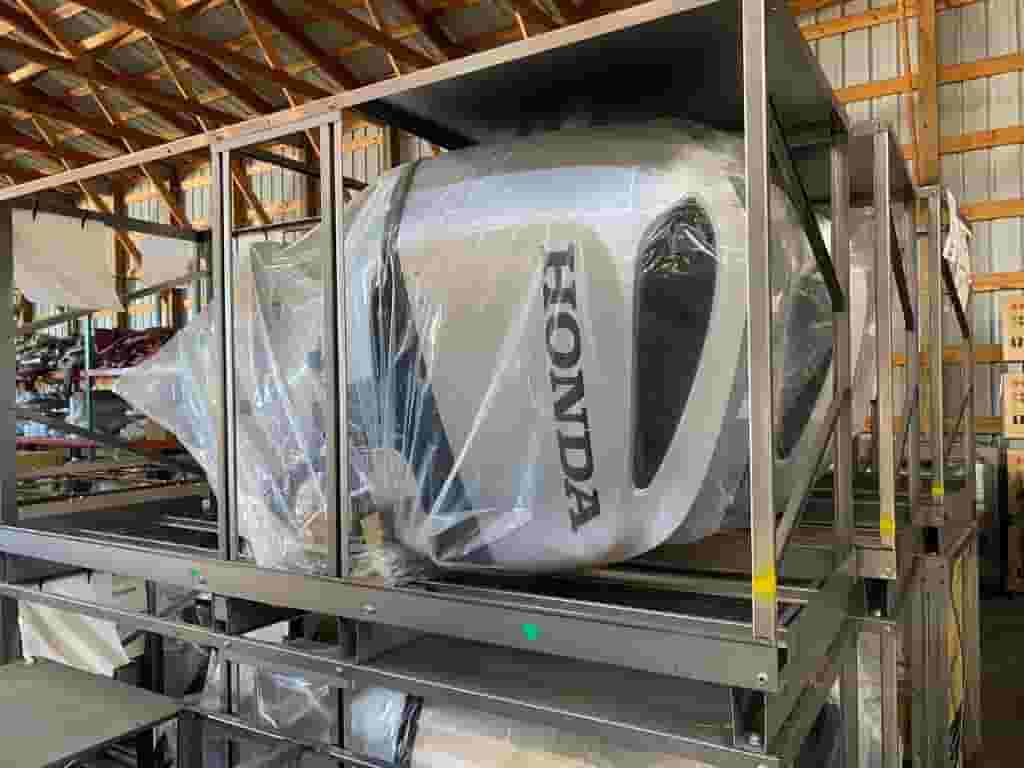 سيارة هوندا موديل 2025 بقوة 200 حصان رباعية الأشواط EFI