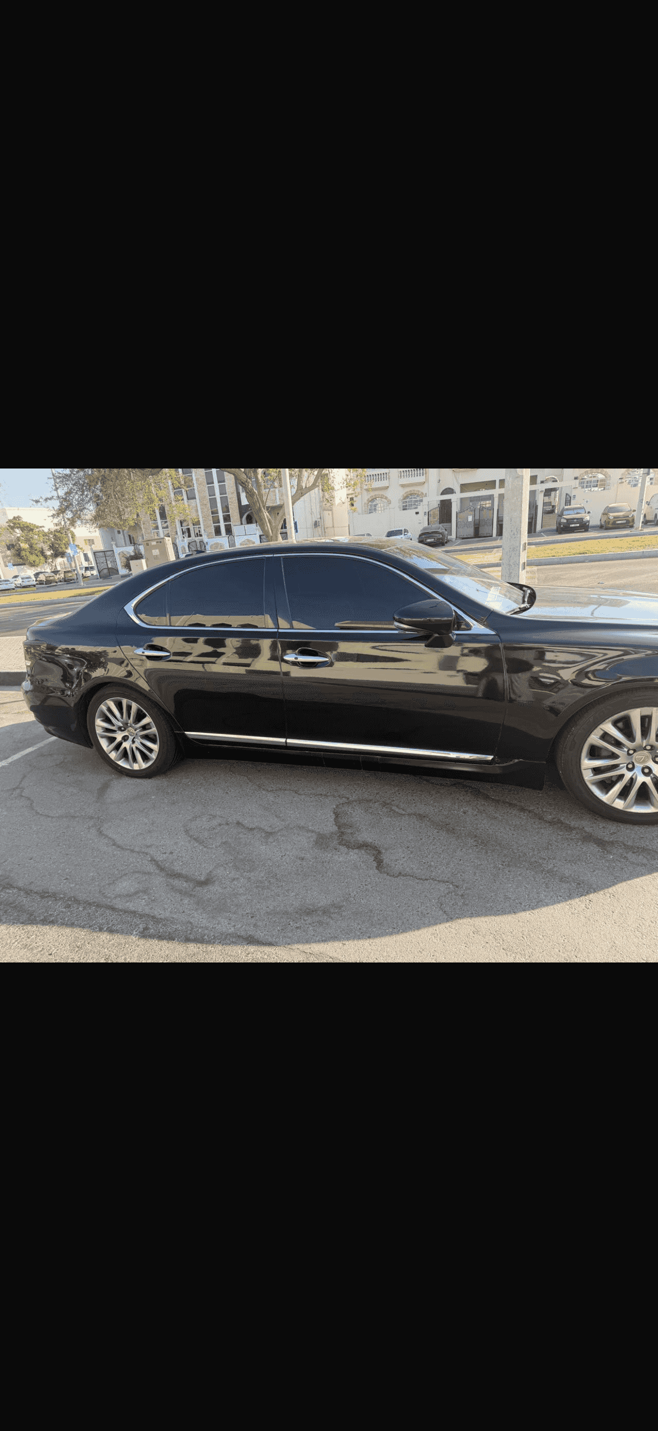 Lexus 460