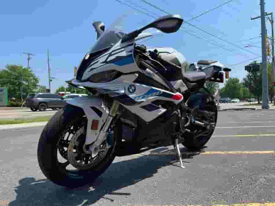 2024 BMW S 1000 RR