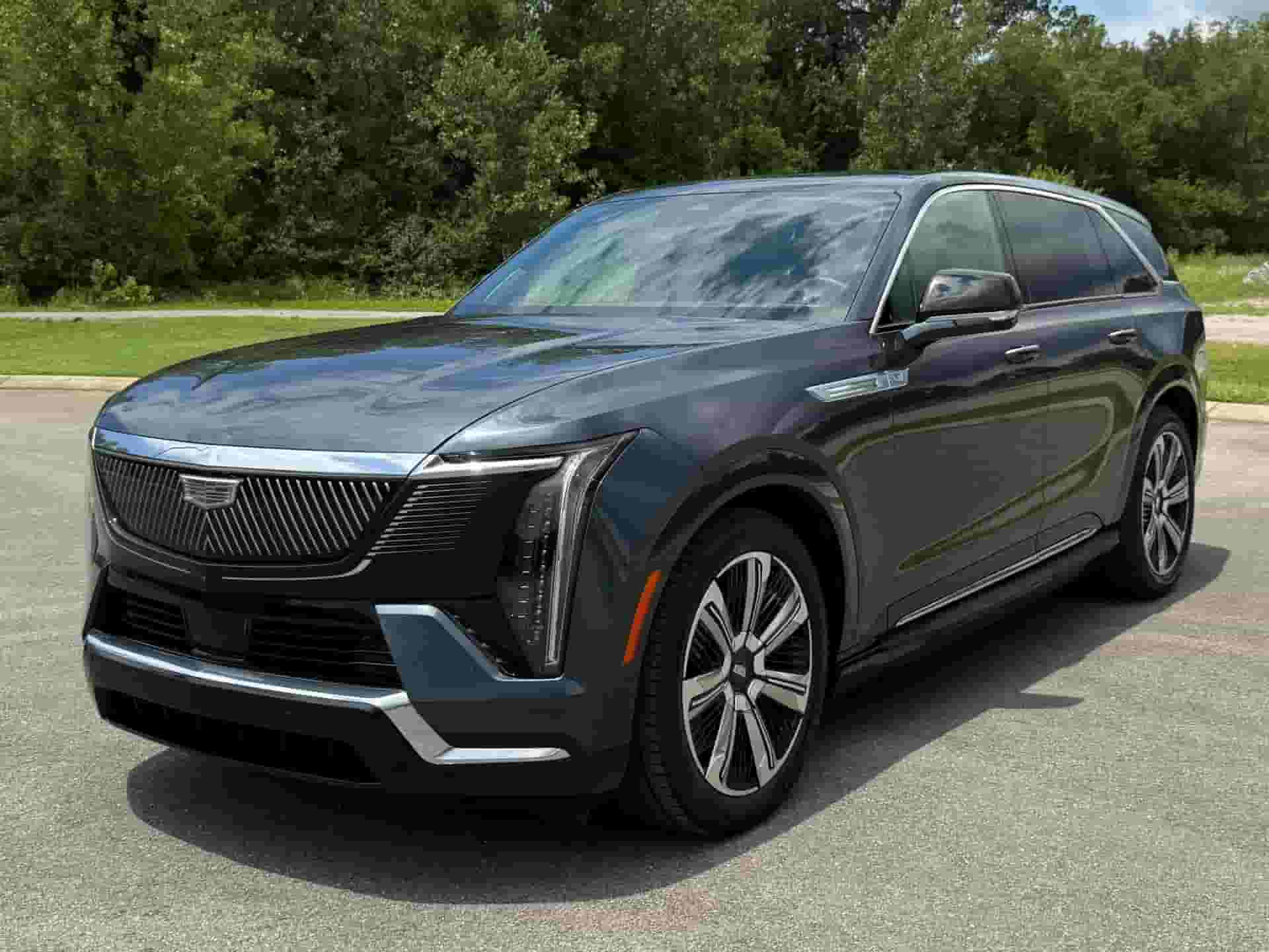 2025 Cadillac escalade IQ luxury