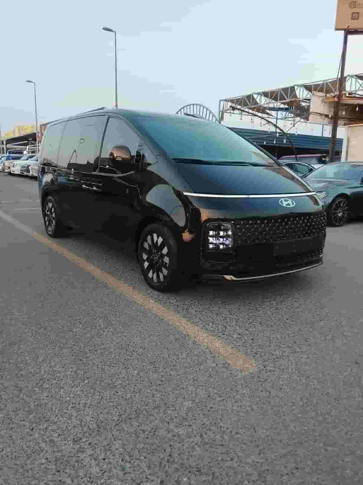 Hyundai Staria Bus V6 3.5L MODEL 2025