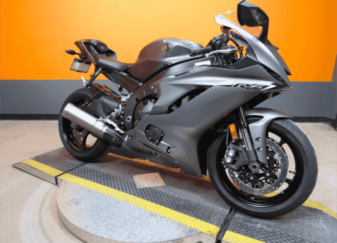 2019 Yamaha R6 available +44 7507 647630