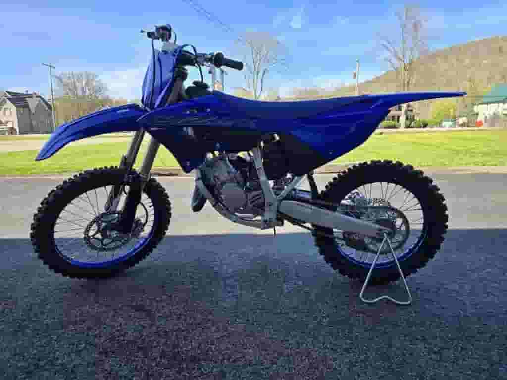 Selling 2025 Yamaha YZ125 Motorcycle