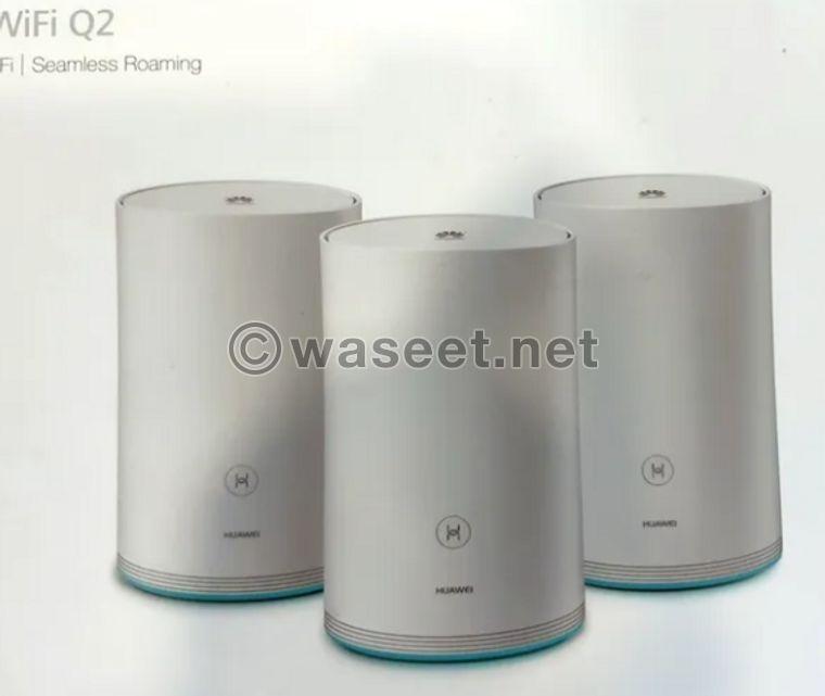 Three Huawei 5G routers 0
