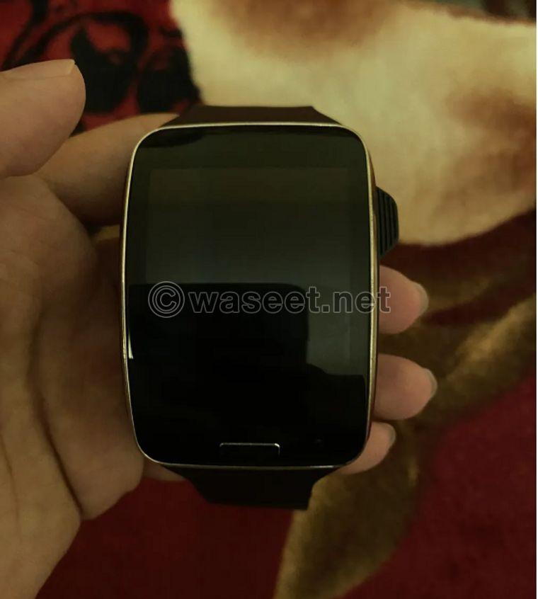 An offer …. IPhone + Modern Smart Watch + Samsung Watch + AirPods 2 1