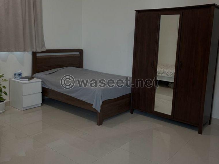 Executive bedroom for rent  0
