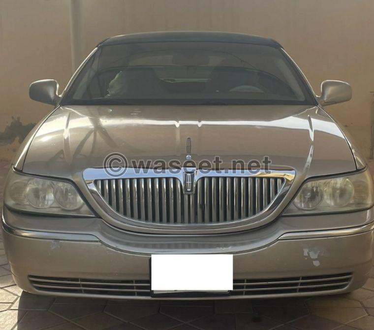 Lincoln Town Car 2005 0