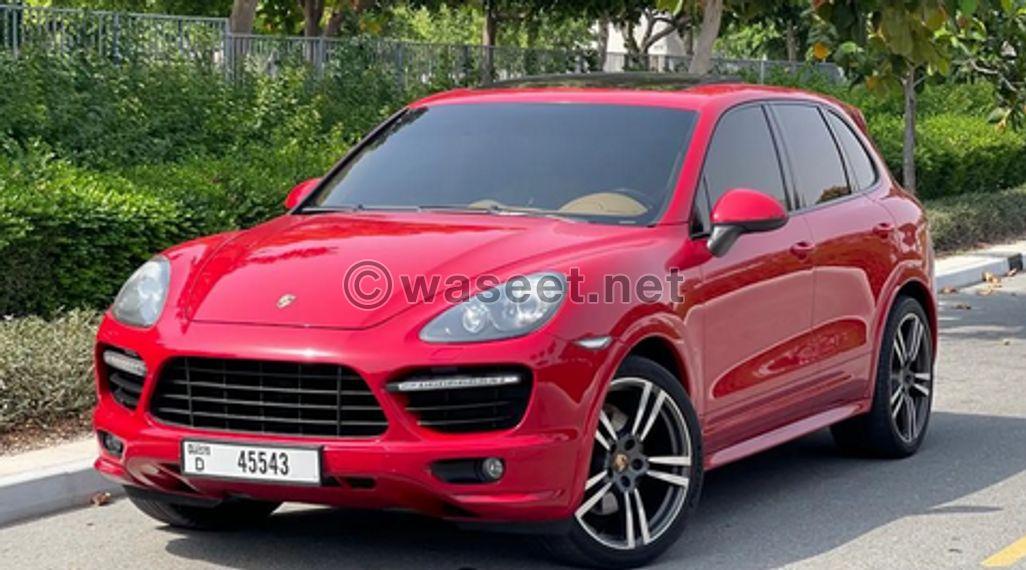 Porsche Cayenne GTS 2014 0