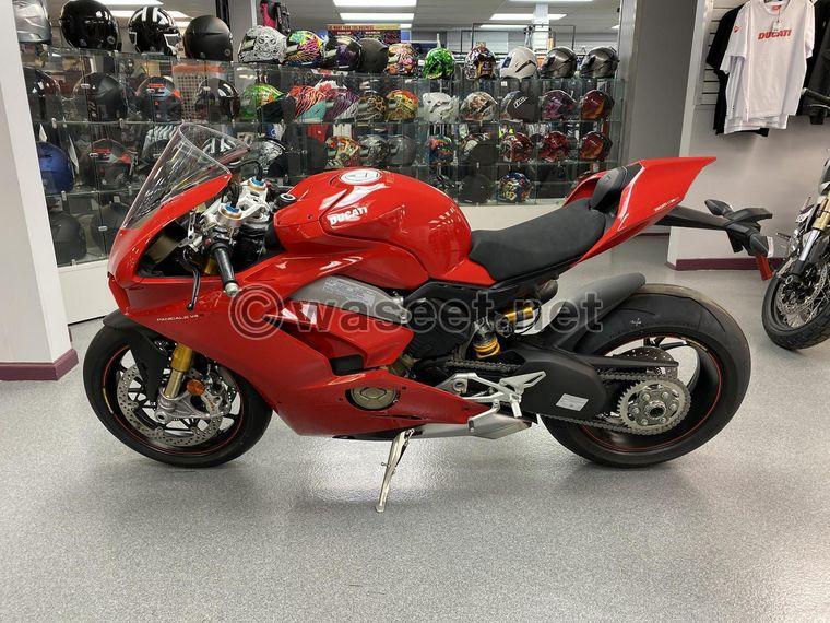 2019 Ducati Panigale V4S  2