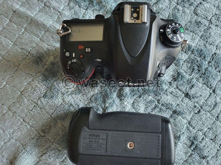 D600 NIKON with battery pack  1