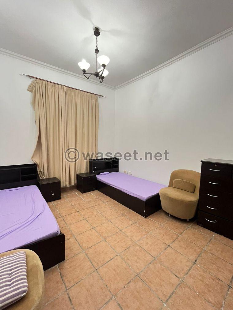 Master room with private bathroom for girls 4