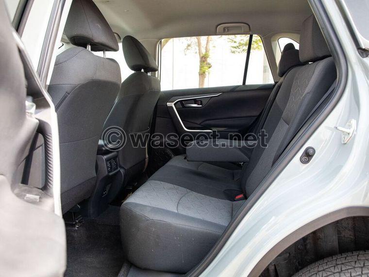 Toyota RAV4 XLE 2022 for sale 4