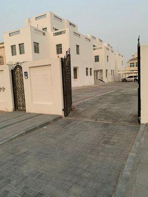 Villas for rent in Mohammed bin Zayed City