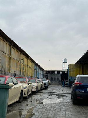 Garage for sale in Sharjah Industrial Area 
