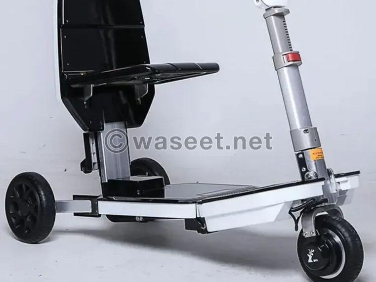 For sale a foldable scooter for the elderly 0