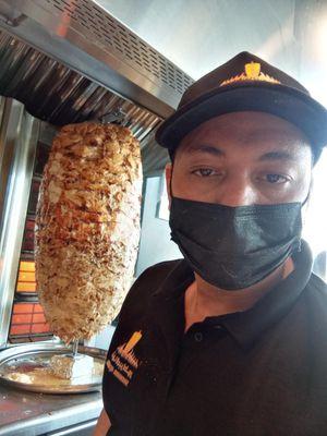 Experienced shawarma chef looking for a job
