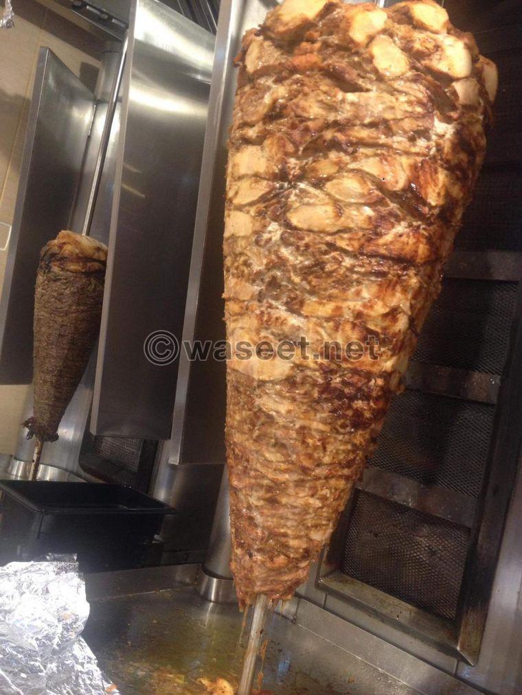 Experienced shawarma chef looking for a job 5