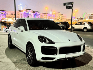 For sale Porsche Cayenne full option model 2019 