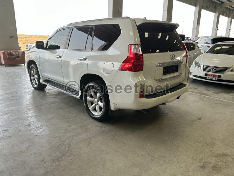 Lexus GX460 2011 7