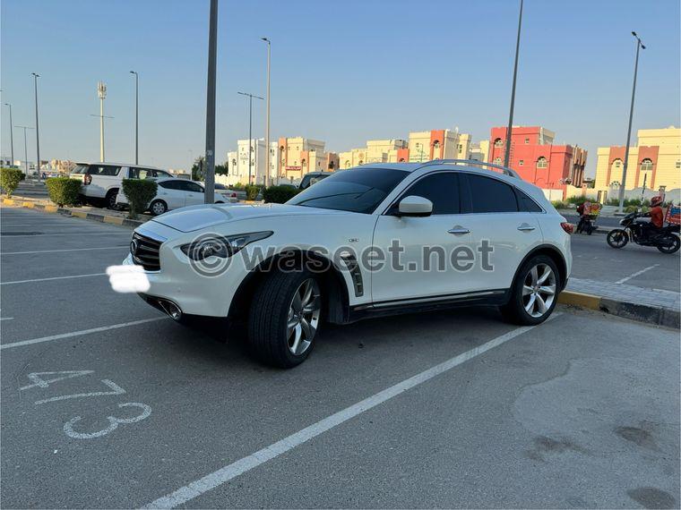 Infiniti QX70S model 2014 5