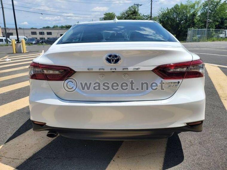 TOYOTA CAMRY 2022 XLE 4