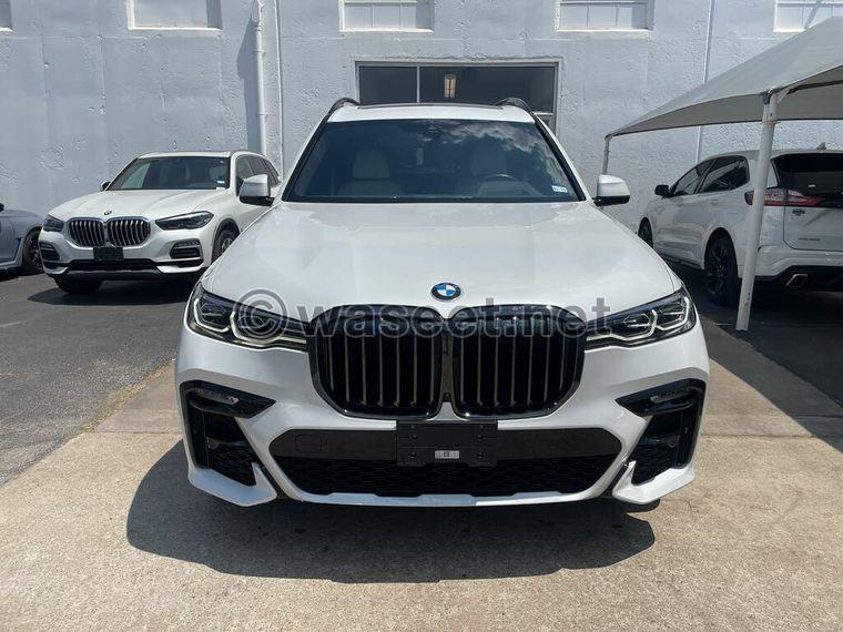 2022 BMW X7 0