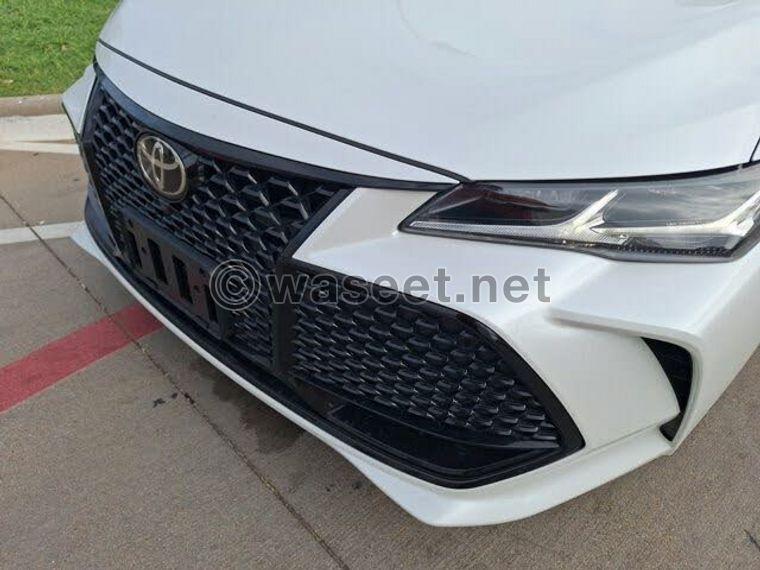  2022 Toyota Avalon 2