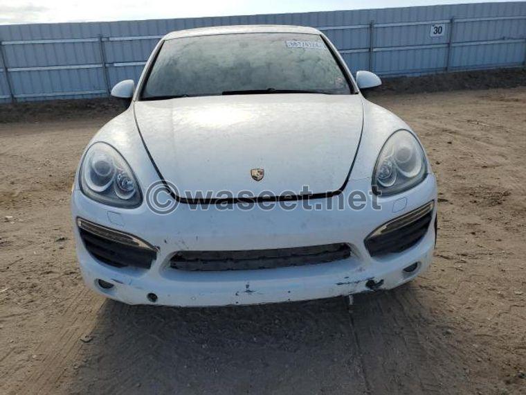 Porsche Cayenne S 2012 0