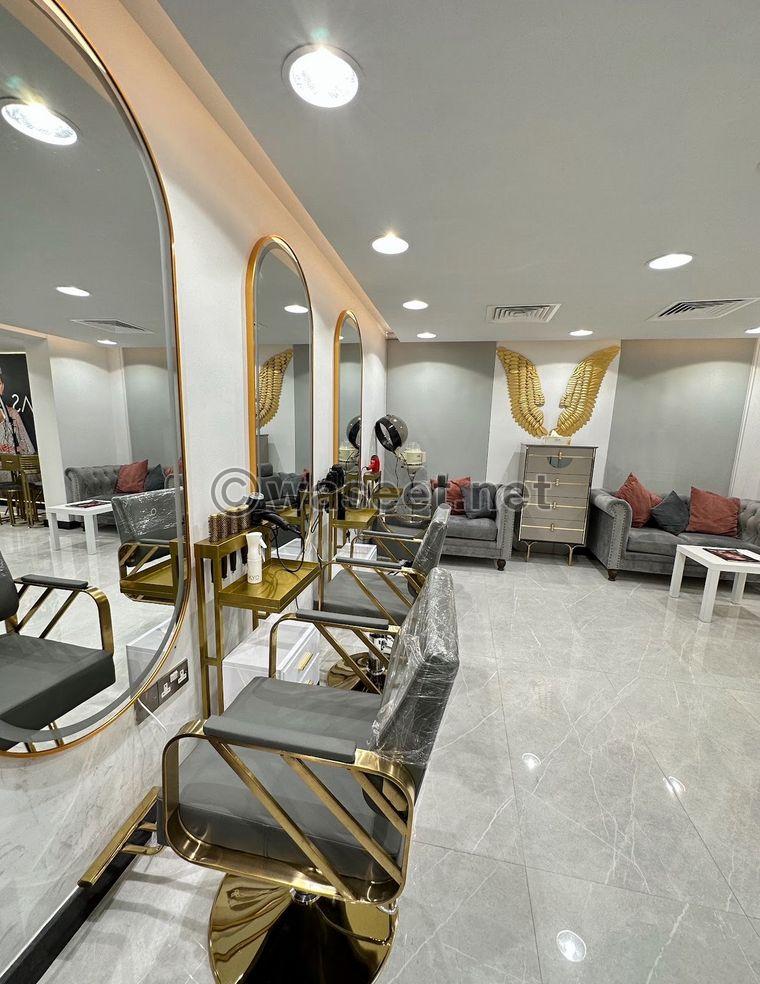  For sale a fully equipped women's salon  0