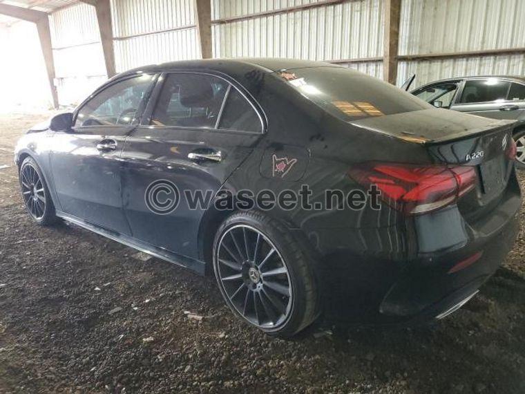 2020 MERCEDES BENZ A 220 0