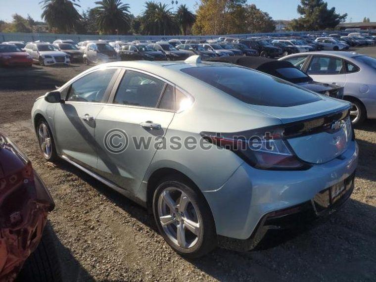 2018 chevrolet volt 1