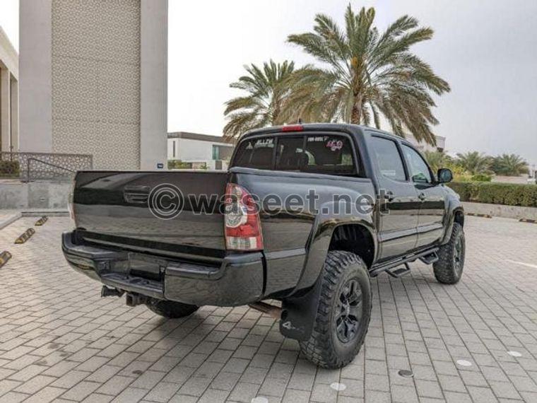 Toyota Tacoma 2015 good condition 2