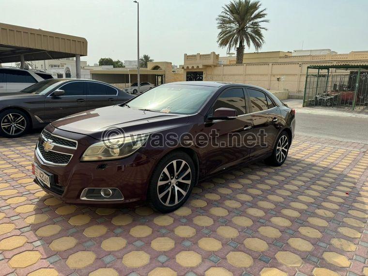 For sale Chevrolet Malibu model 2013 4 cylinder 3