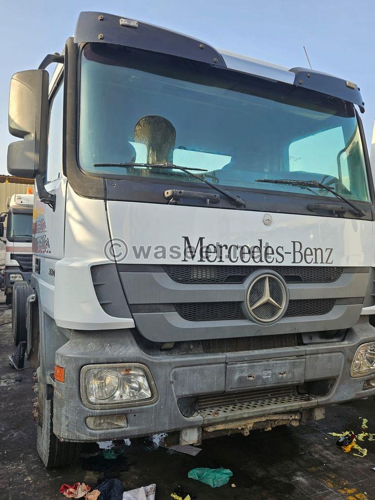  Long Chassis Mercedes Truck 3341 Model 2008  11