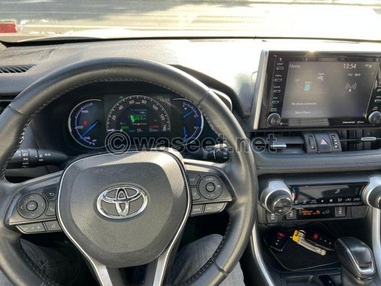 2020 TOYOTA RAV4 XSE  3