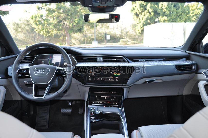 Audi Q8 model 2022 9