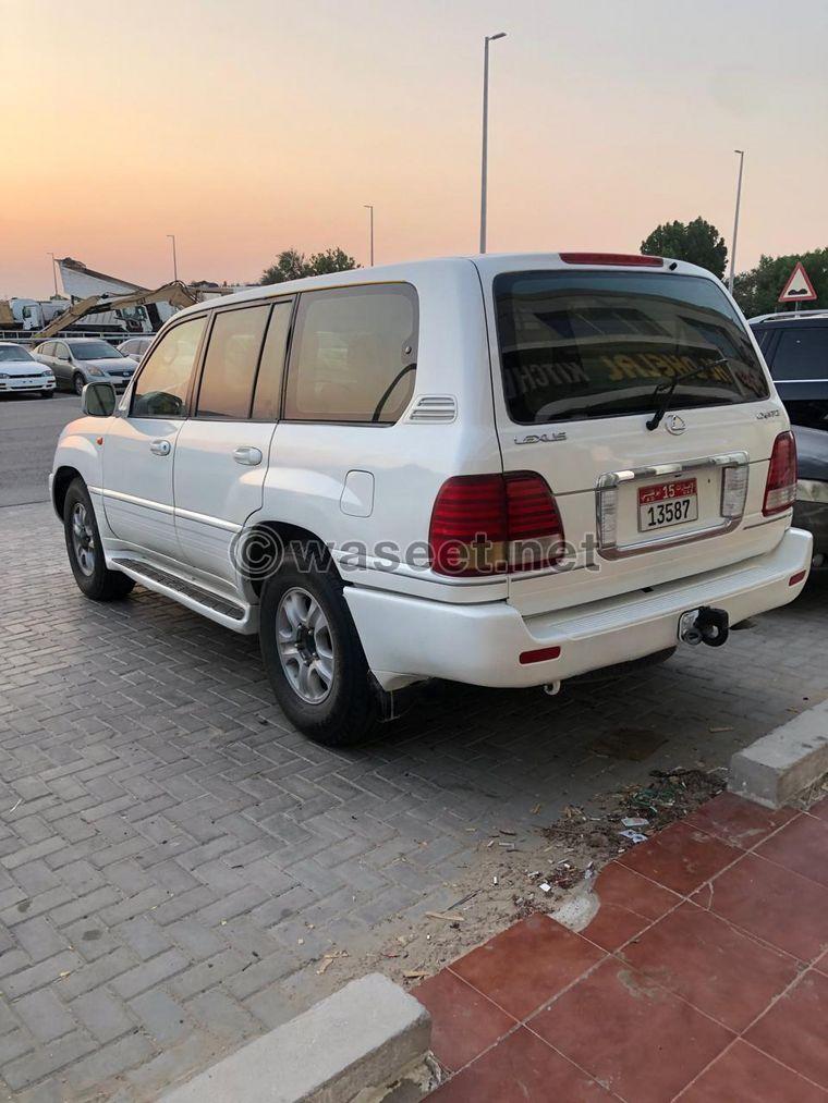 للبيع سيارة لكزس Lx470 2006 بحالة جيدة 1