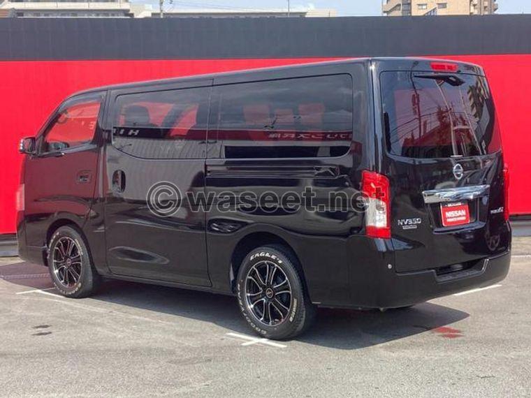 Nissan NV350 Caravan 2019 1