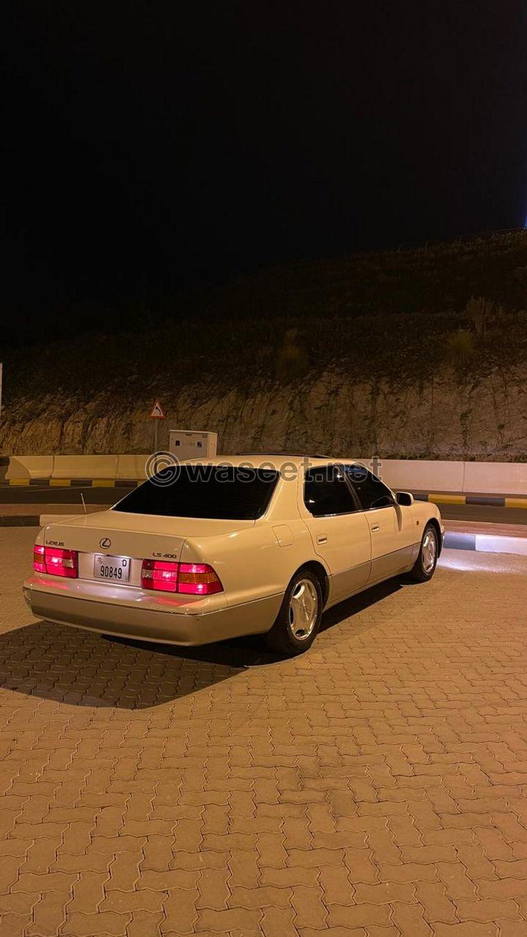 للبيع لكزس Ls400 موديل 2000 2