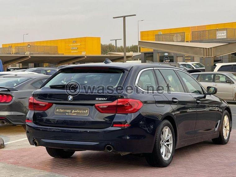  BMW 520i model 2019 5