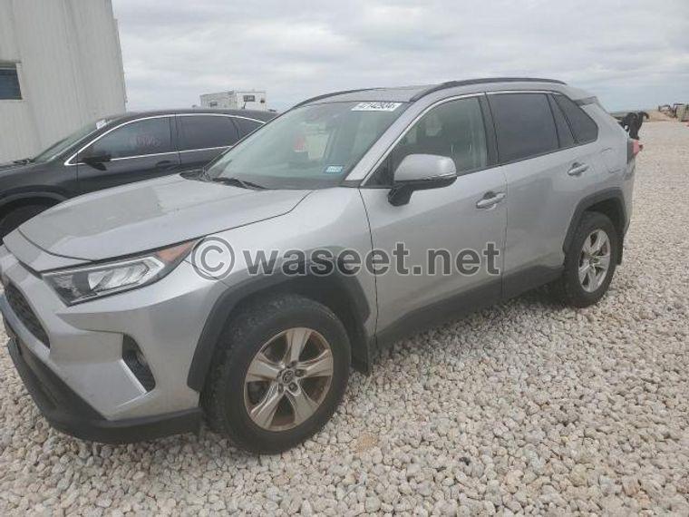 2019 Toyota RAV4 Xle  1