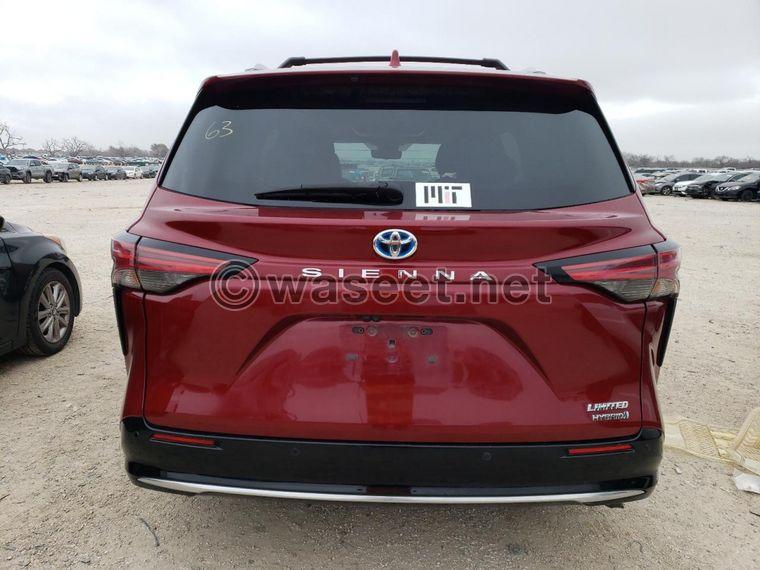 2021 TOYOTA SIENNA 1