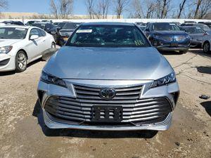 2019 TOY0TA AVALON XLE