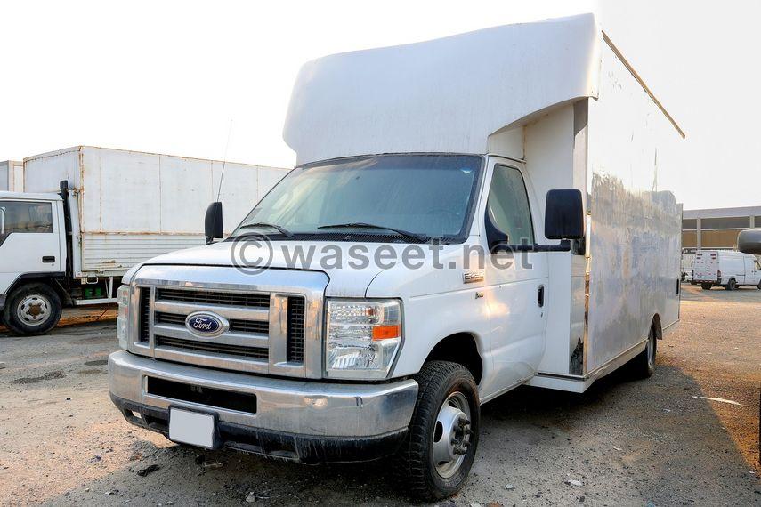 Ford A450 truck 2
