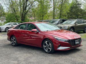 Hyundai Elantra 2023