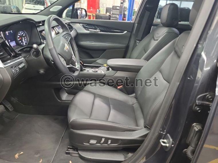 سيارة كاديلاك XT6 AWD طراز 2023 الفاخرة  1