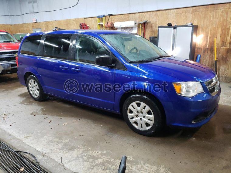 2018 dodge grand caravan 3