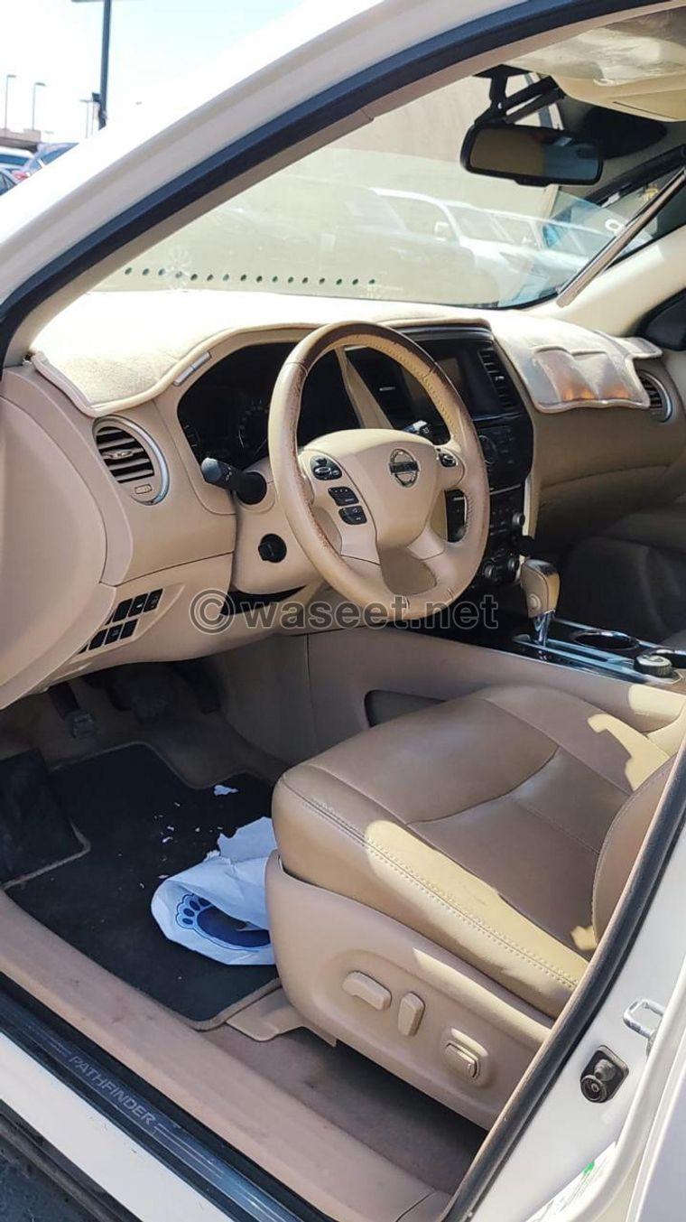 Nissan Pathfinder for sale, model 2014  7