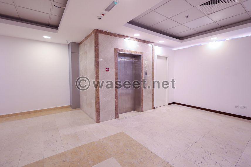 For rent, two floors showroom, 2500 square meters room 4