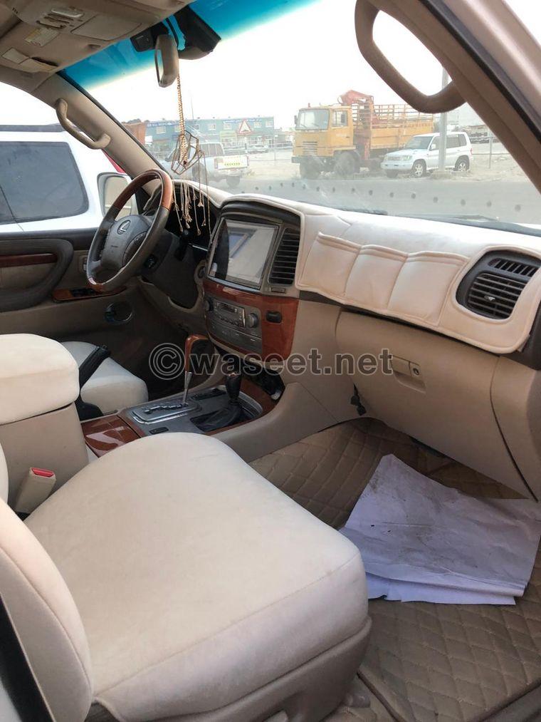 للبيع سيارة لكزس Lx470 2006 بحالة جيدة 7